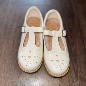 Dream Pairs Ivory Heart Cutout Dress Shoes